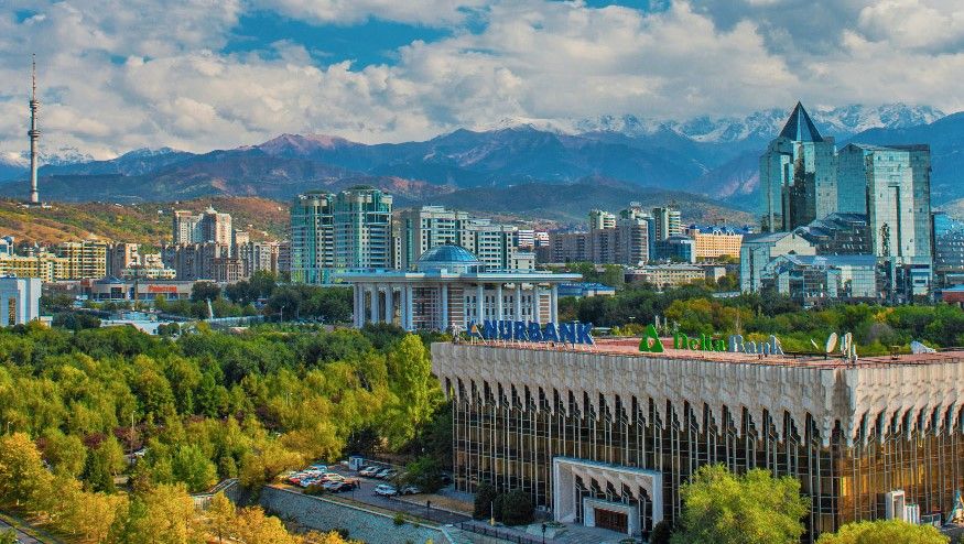 Куда сходить с семьей в Алматы на выходные?