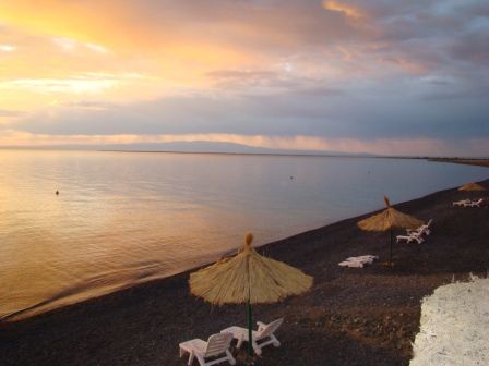 База отдыха Аласу 2019 Алаколь купить дешево туры и путевки в зону отдыха, отель отзывы стоимость, поиск тура онлайн на сайте, подбор цены, пляжный  отдых на озере, все включено