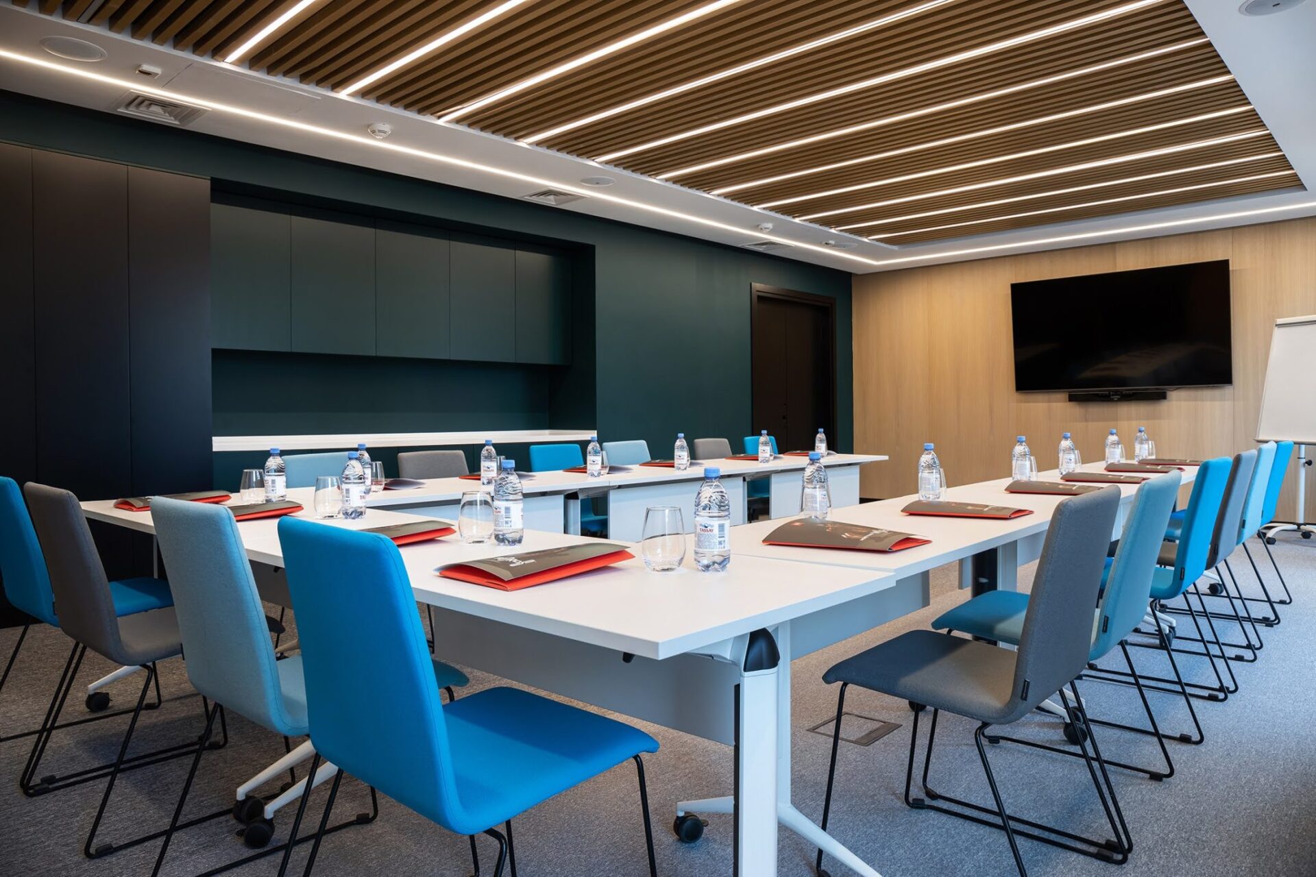 ibis Алматы Жетысу